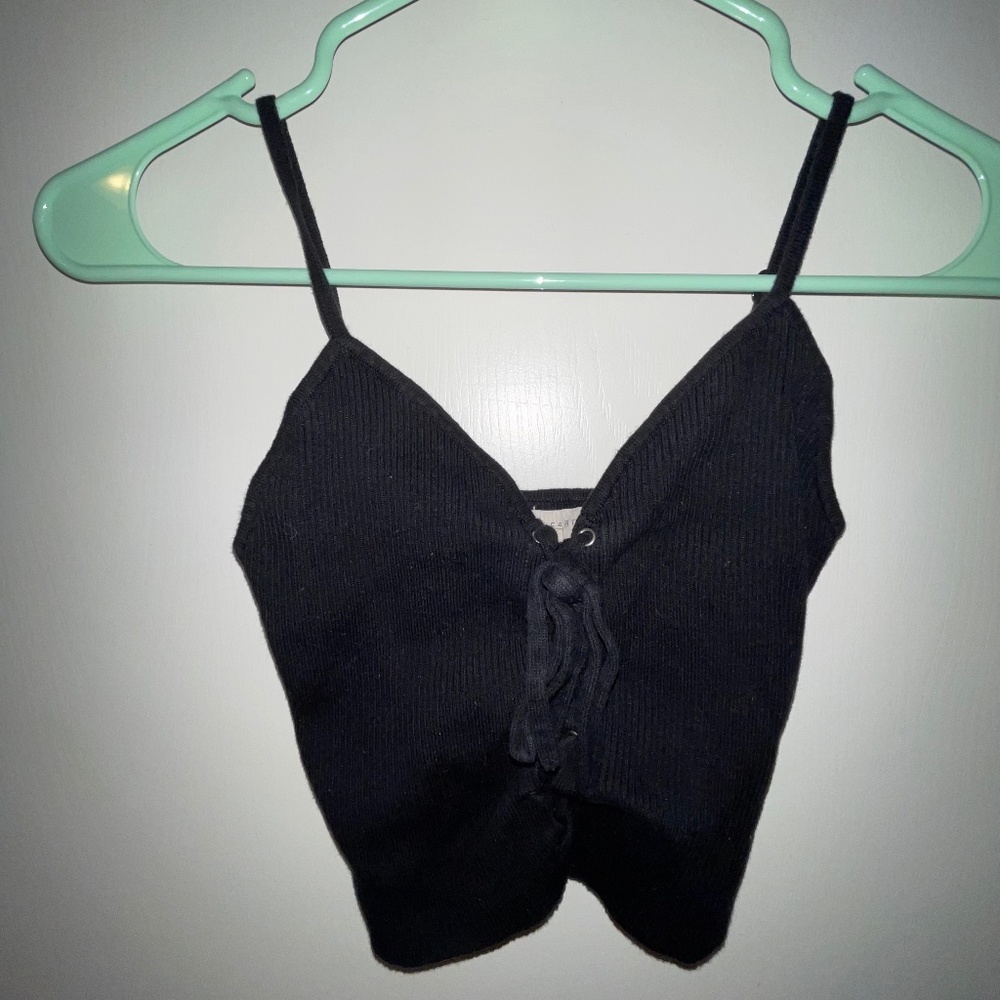 lace up front crop tank